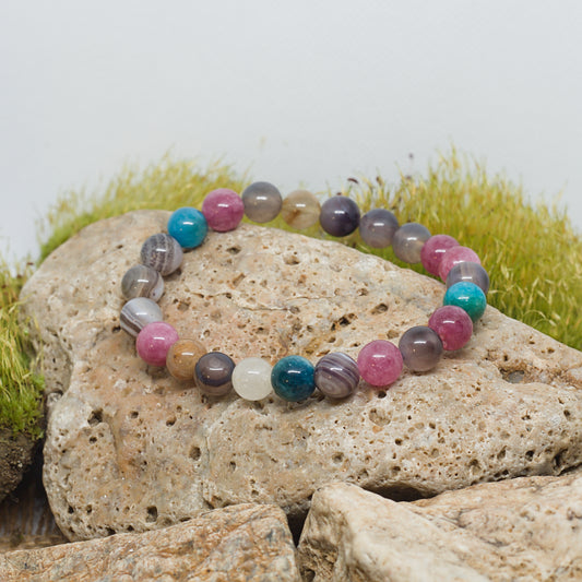 Гривна от естествени камъни