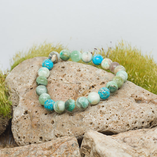 Гривна от естествени камъни