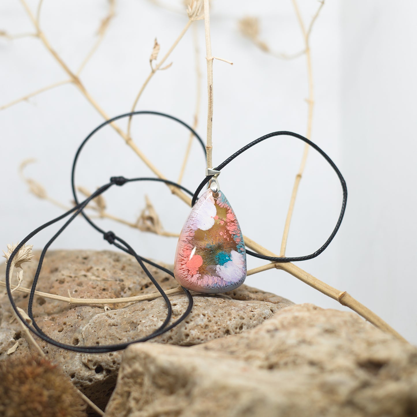 Колие с медальон