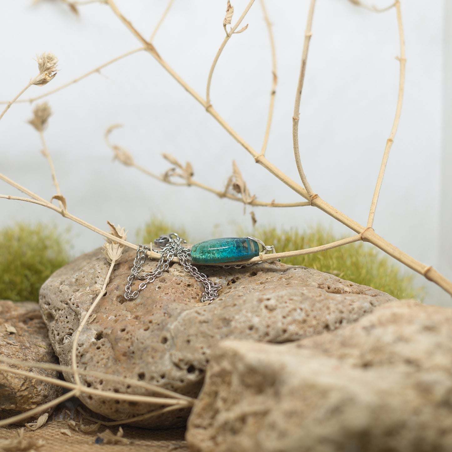 Колие с медальон