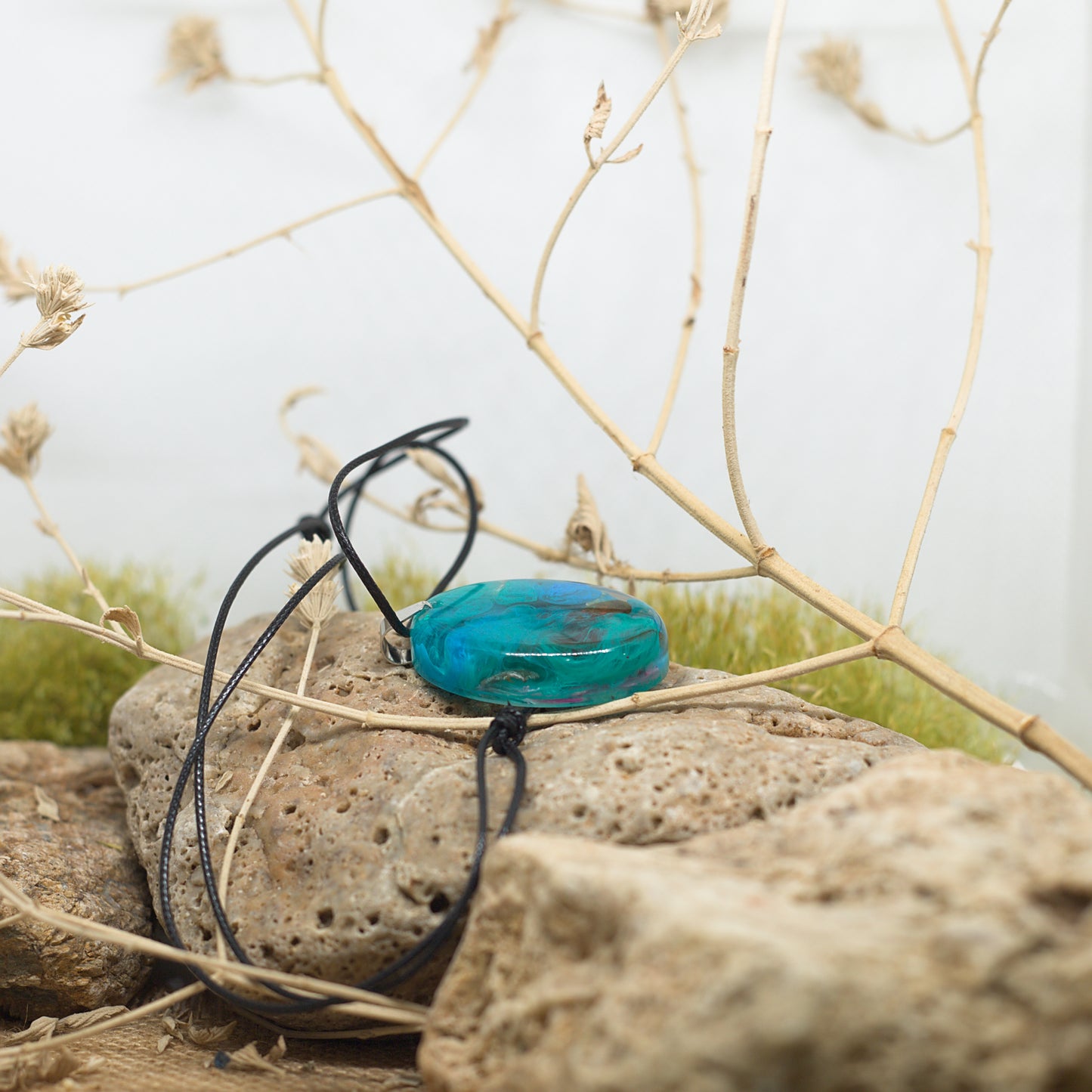 Колие с медальон