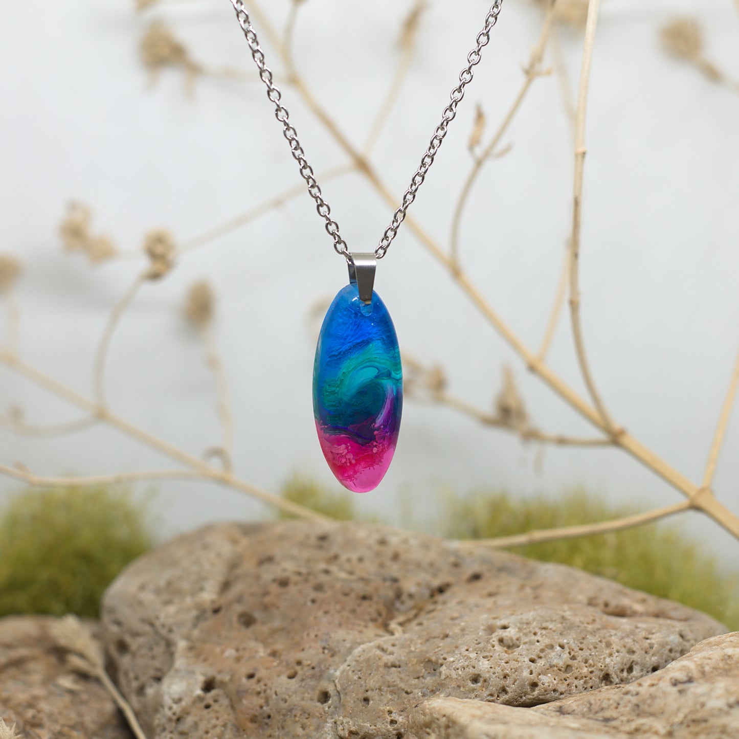 Колие с медальон