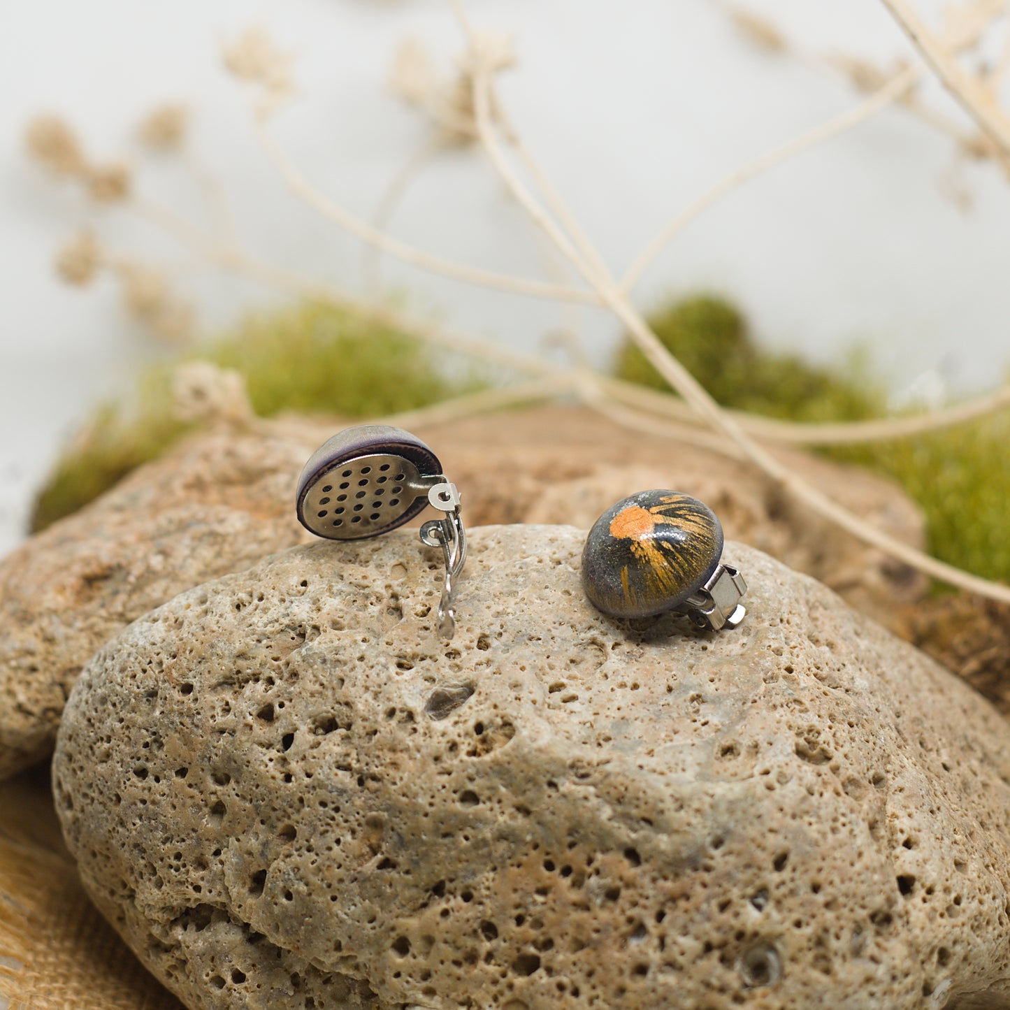 Обеци с клипс