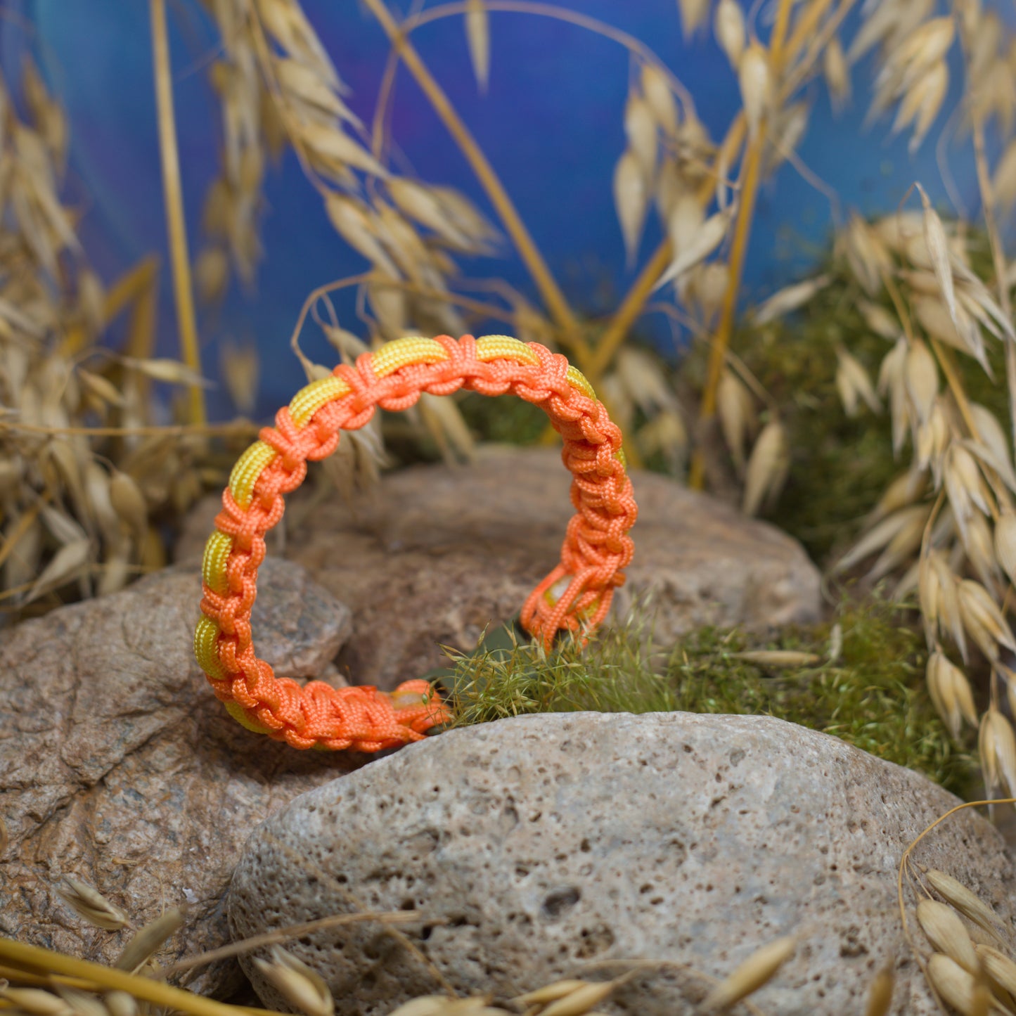 Паракорд гривна