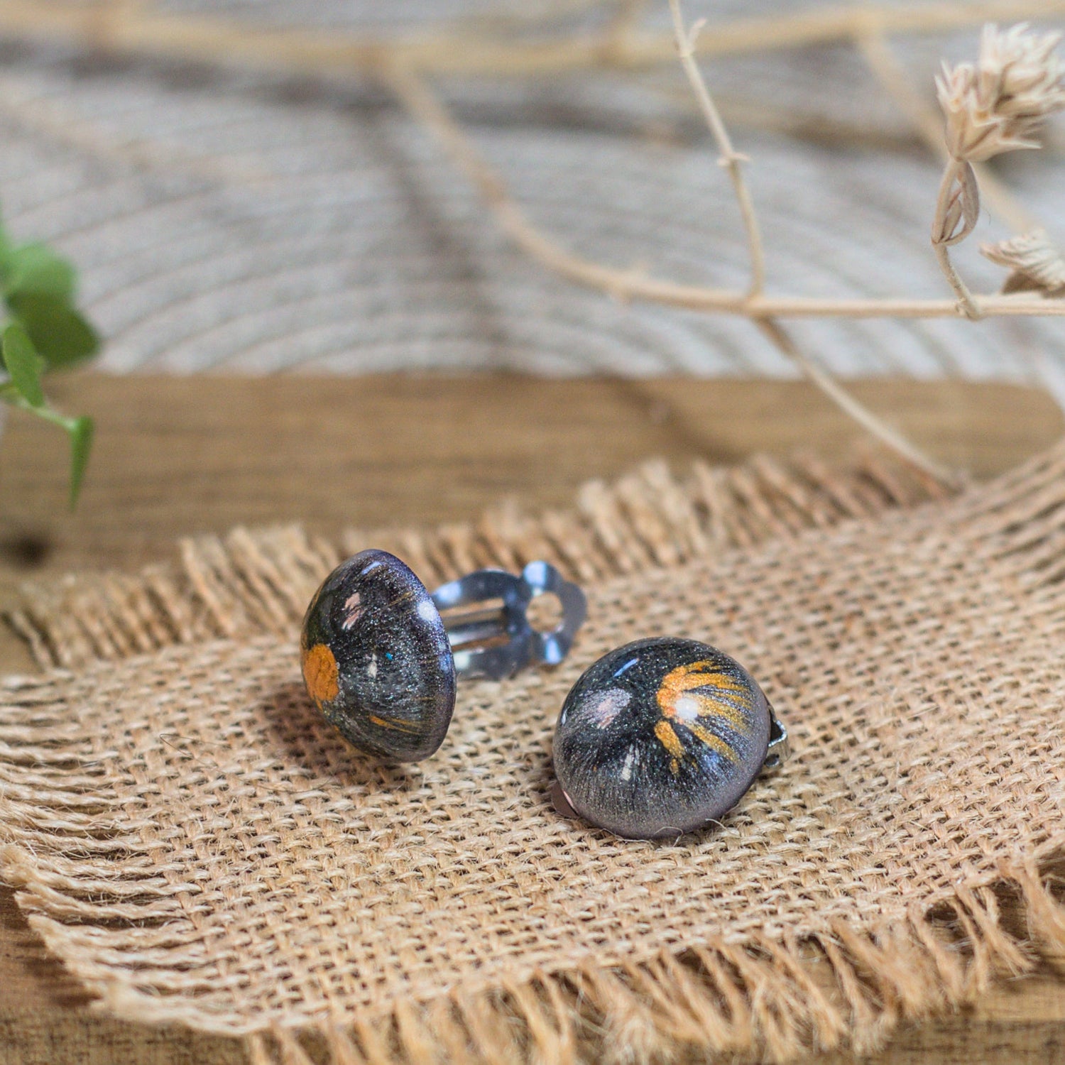 Обеци с клипс