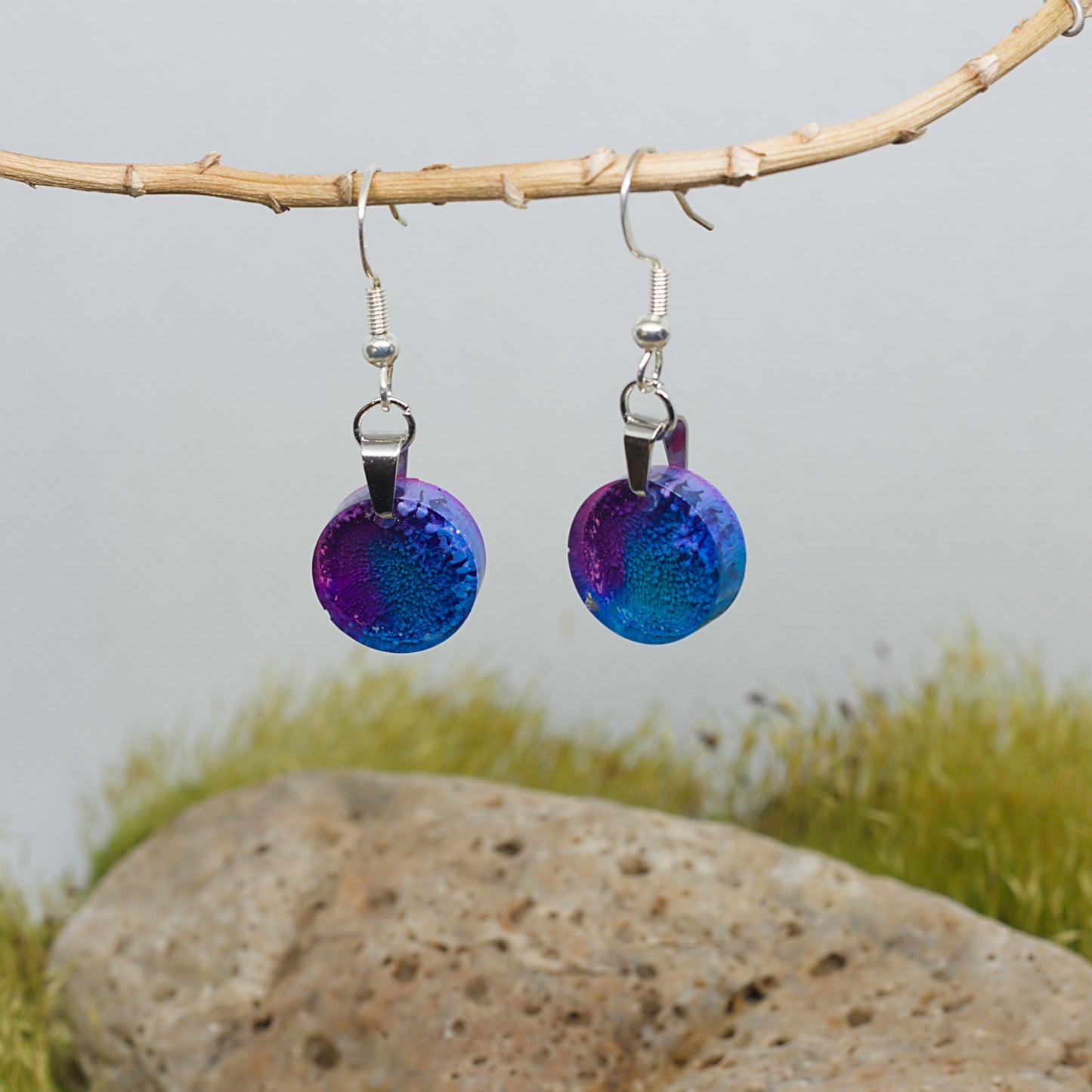 Висящи обеци