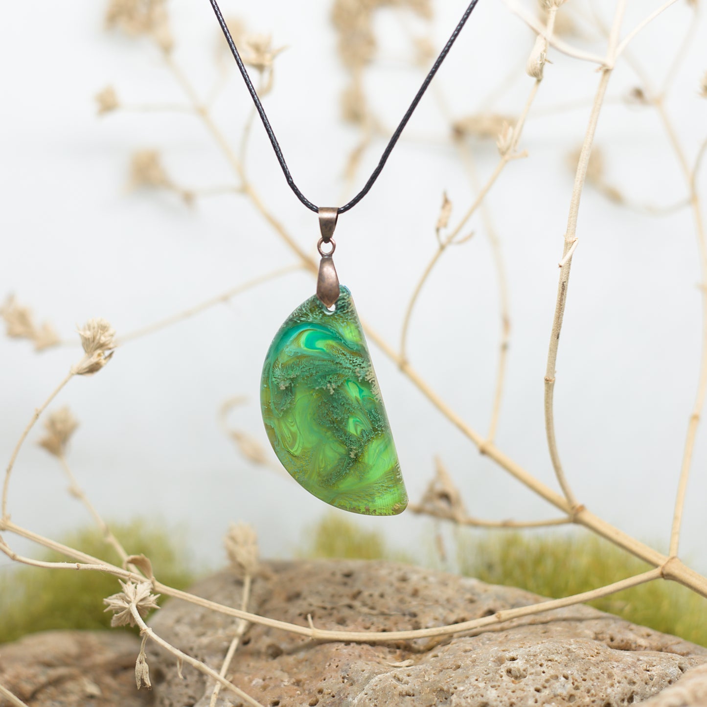 Колие с медальон