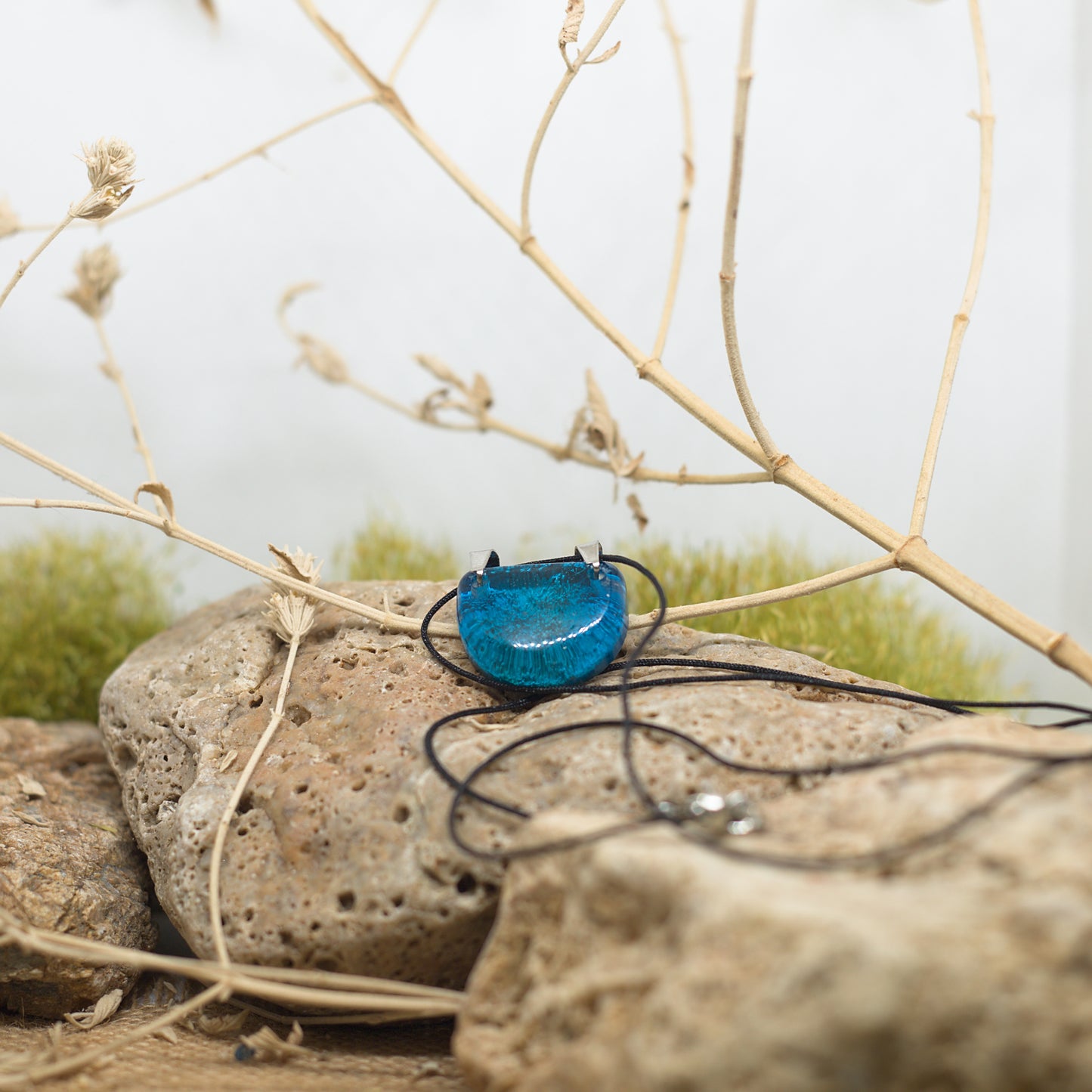 Колие с медальон