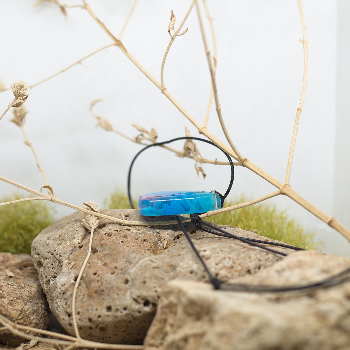 Колие с медальон