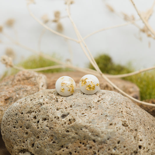 Обеци с винт