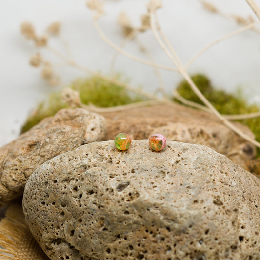 Обеци с винт