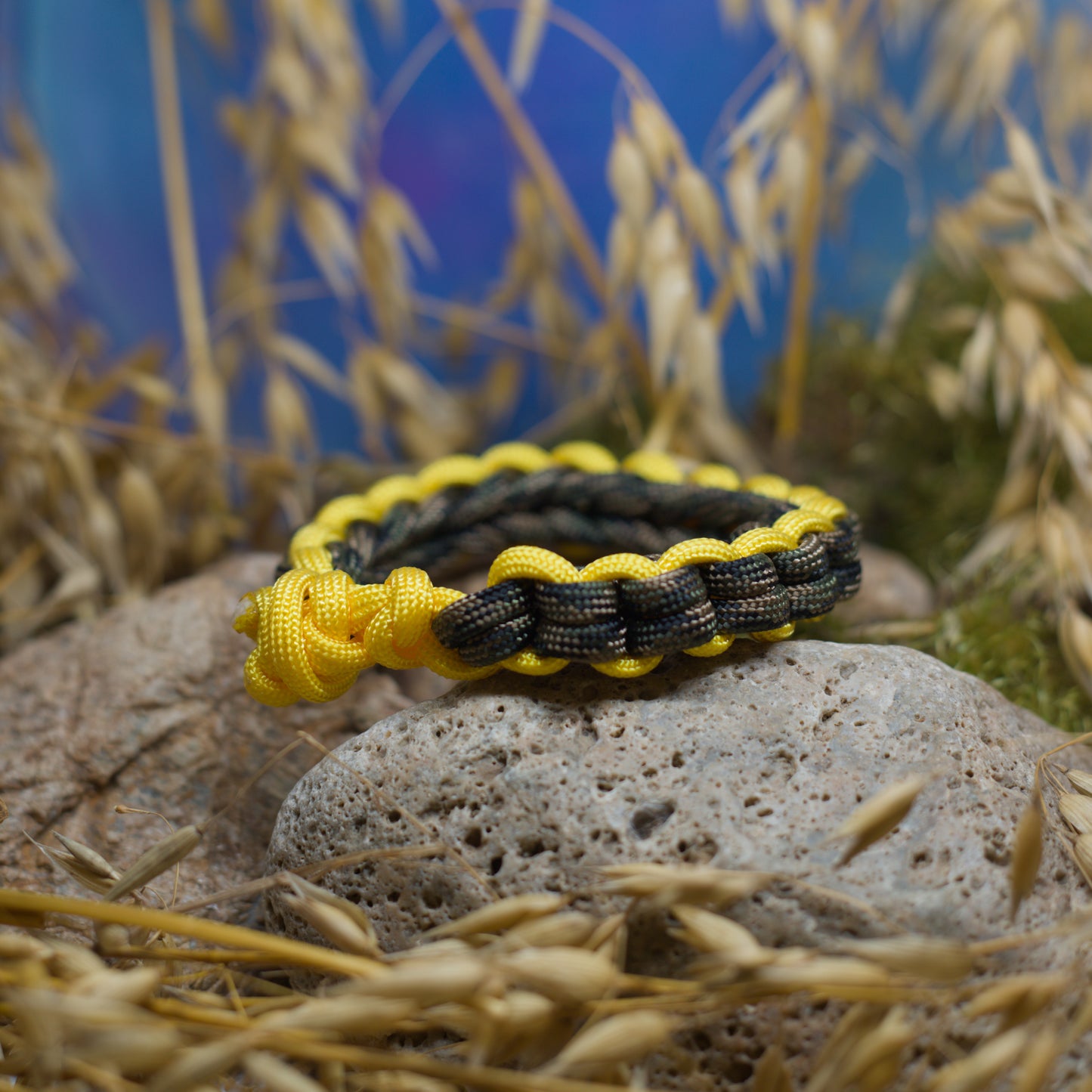 Паракорд гривна