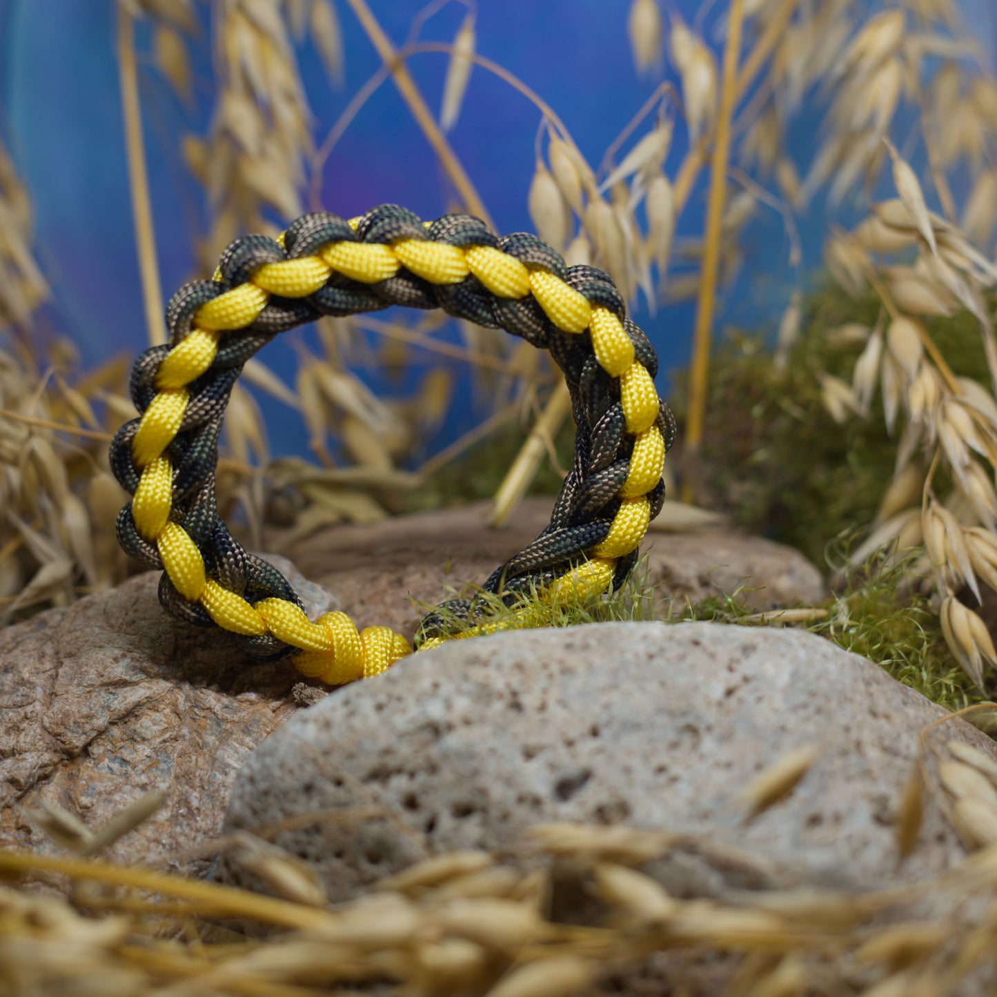 Паракорд гривна