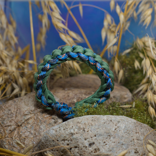 Паракорд гривна