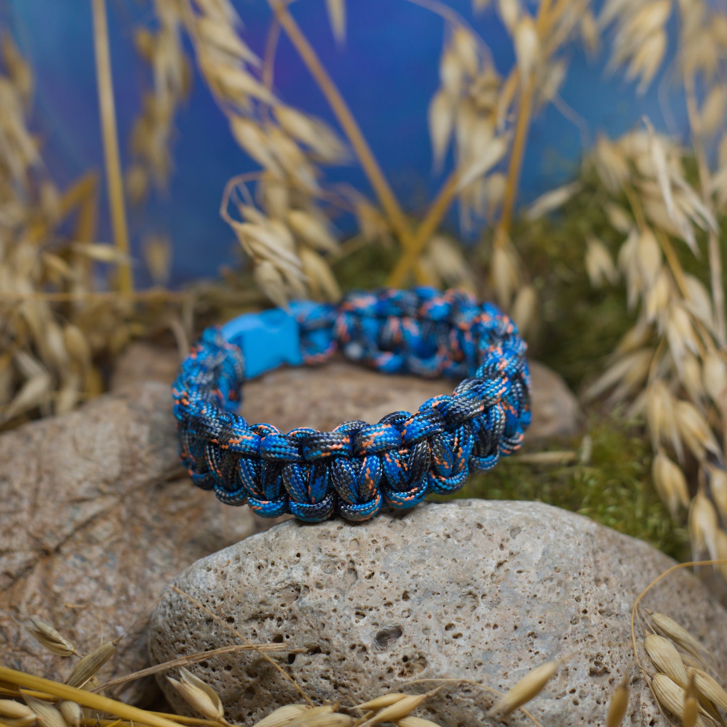 Паракорд гривна