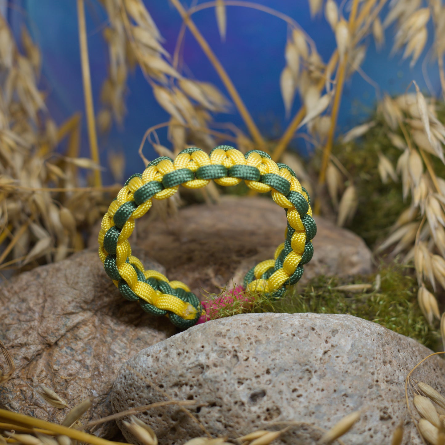 Паракорд гривна