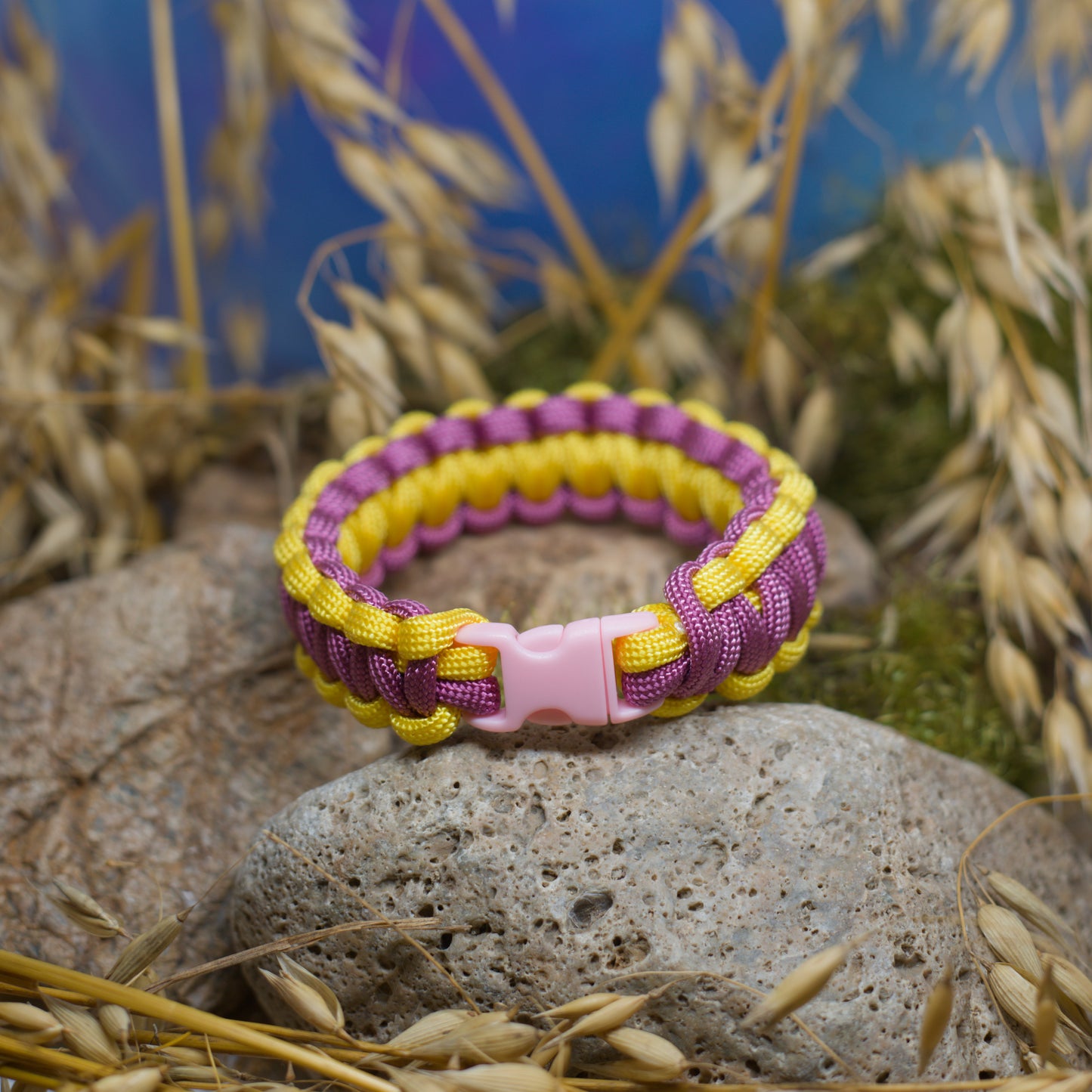 Паракорд гривна