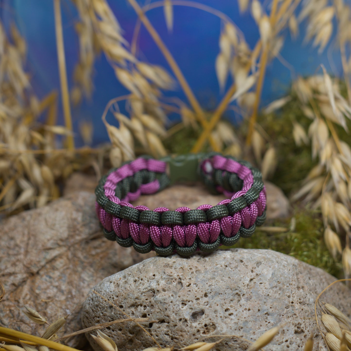 Паракорд гривна