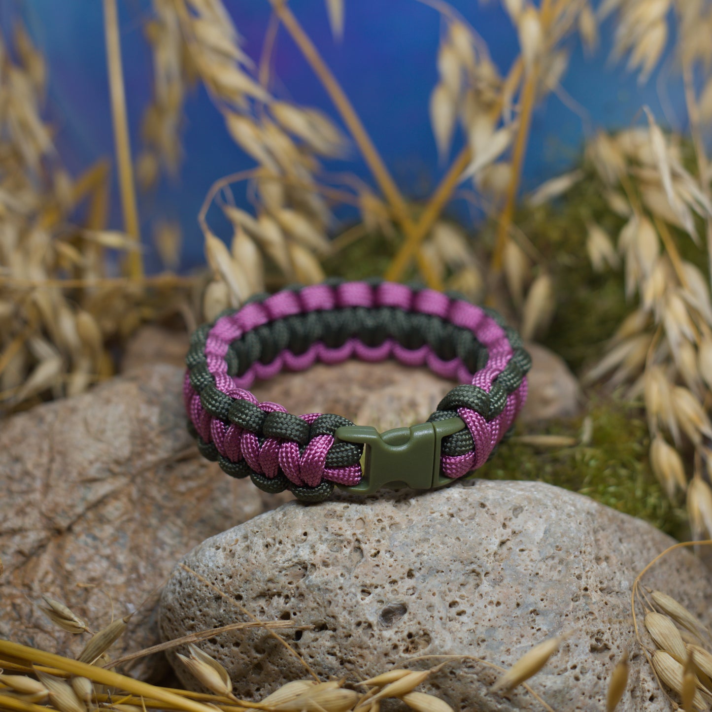 Паракорд гривна